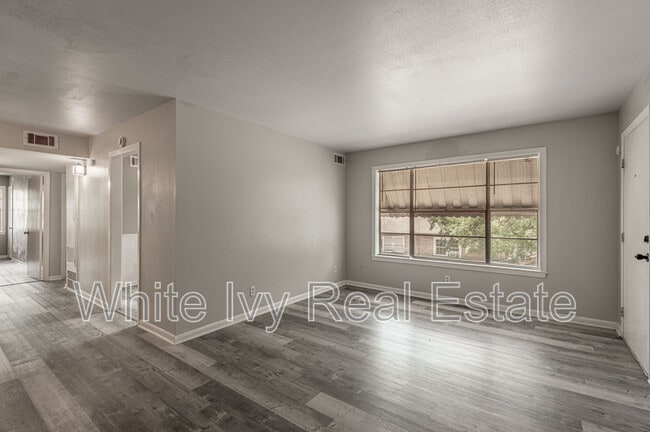 property at 818 University Ave