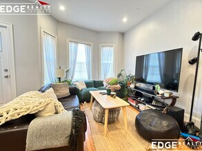 12 Islington St, Unit 1 in Boston, MA - Foto de edificio - Building Photo