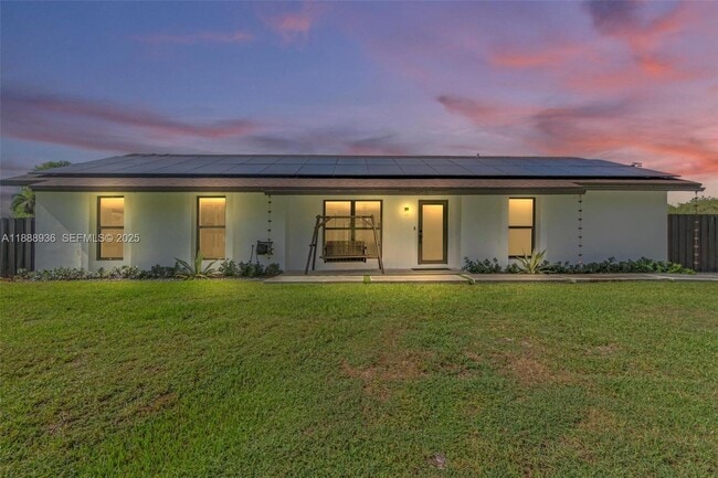 8840 SW 181st Terrace in Palmetto Bay, FL - Building Photo - Building Photo