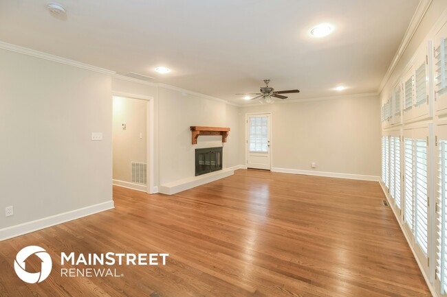 3056 Kinnamon Rd in Winston-Salem, NC - Building Photo - Building Photo