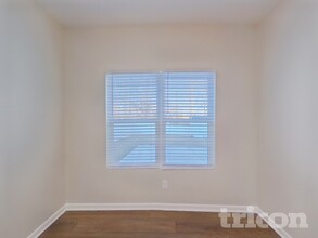 1128 Doby Springs Dr in Charlotte, NC - Building Photo - Building Photo