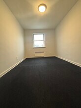 2090 Bragg St in Brooklyn, NY - Foto de edificio - Building Photo