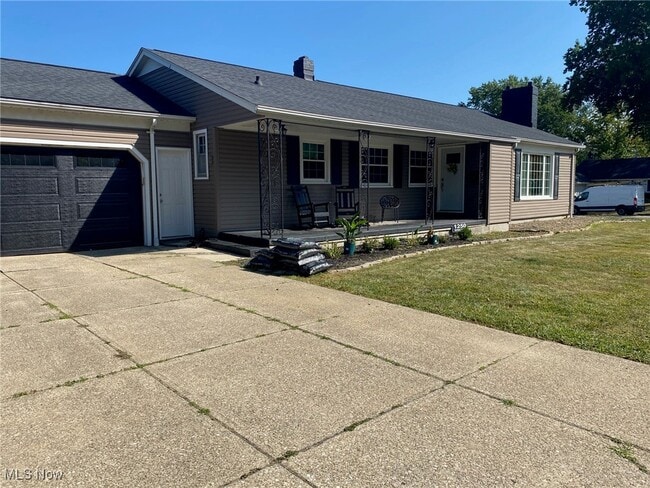 property at 1250 Orchard Park Dr