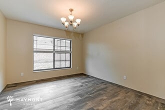 542 Eldron Ave in Deltona, FL - Building Photo - Building Photo