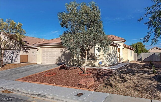 7716 Sedalia St in Las Vegas, NV - Building Photo - Building Photo