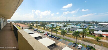 500 Palm Springs Blvd in Indian Harbour Beach, FL - Building Photo - Building Photo