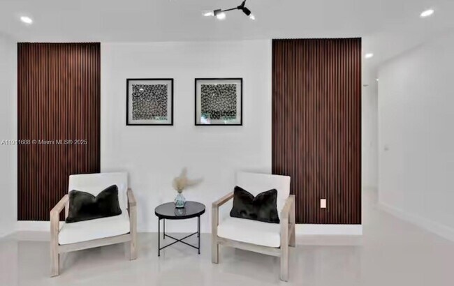 9958 SW 216th St in Miami, FL - Building Photo - Building Photo