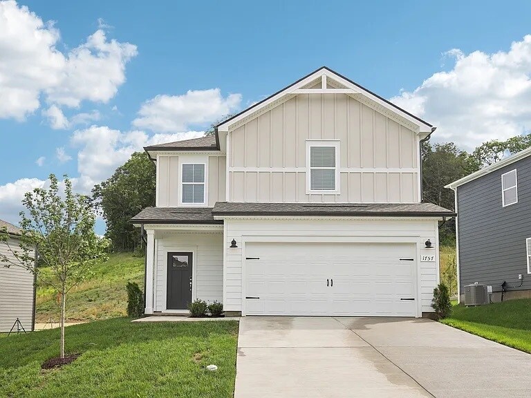 1757 Flora Grv in Nashville, TN - Building Photo