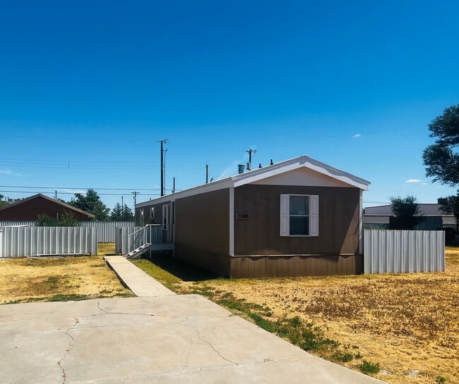 property at 3625 Cesar Chavez Dr