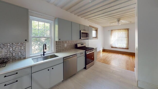 1132 Michigan Ave in Ann Arbor, MI - Building Photo - Building Photo