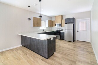 11003 N 36th Ln in McAllen, TX - Building Photo - Building Photo