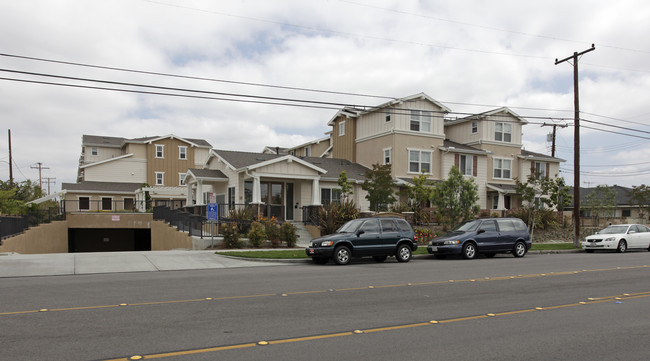 Broadway Village in Anaheim, CA - Building Photo - Building Photo