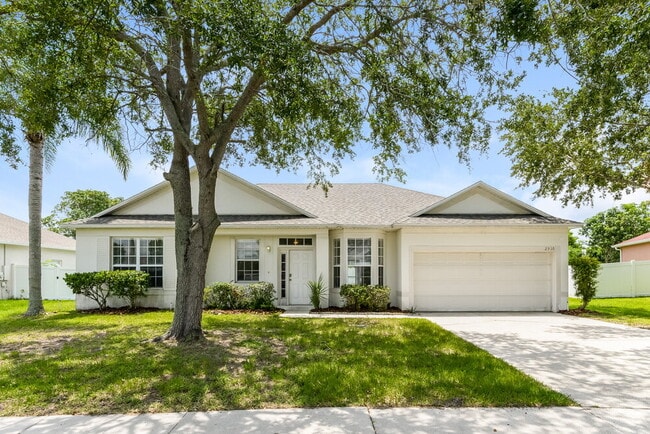property at 2510 Sherbrook Ln