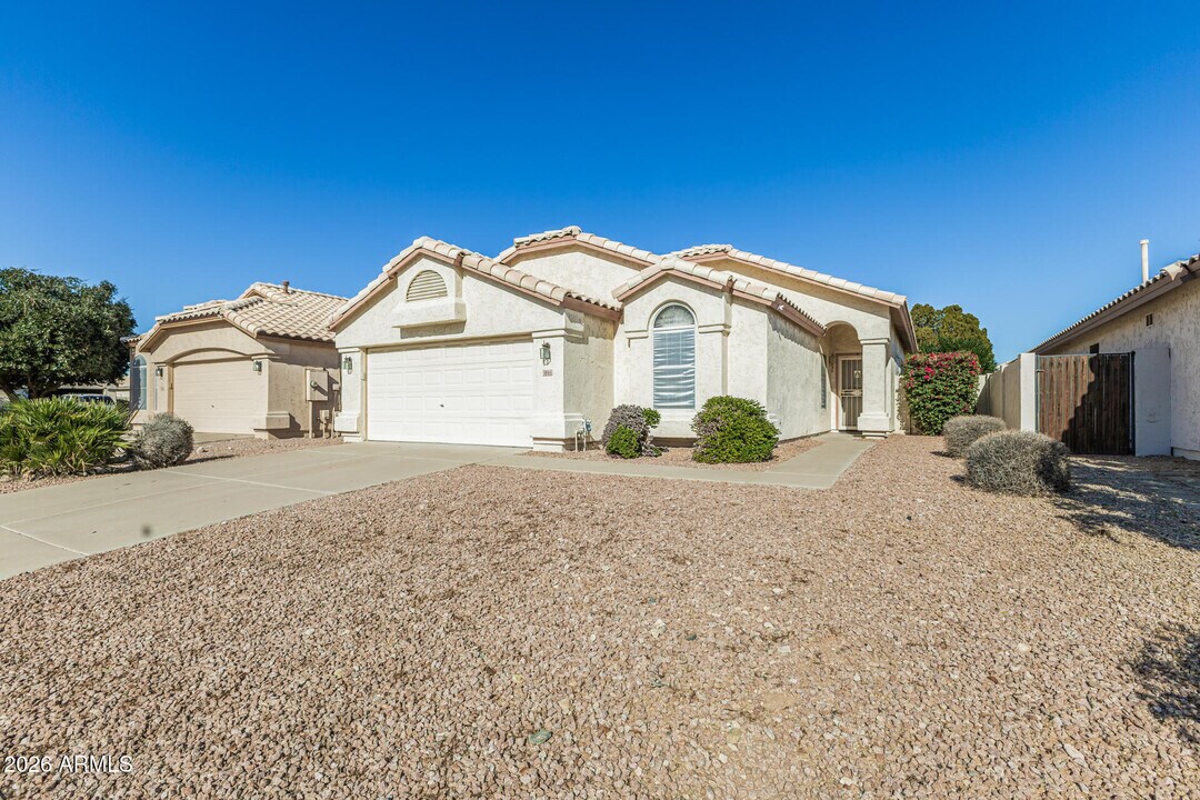 9846 W Tonopah Dr in Peoria, AZ - Building Photo