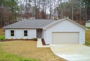 20475 Castle Rdg Rd in Mc Calla, AL - Building Photo