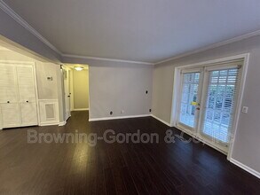 5025 Hillsboro Pike in Nashville, TN - Building Photo - Building Photo