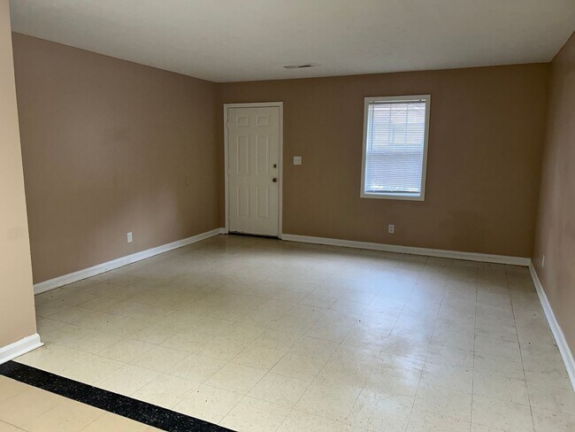 12 Tina Dr in Brownsville, TN - Building Photo - Building Photo