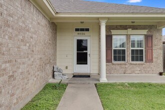 8026 Barlovento St in Corpus Christi, TX - Building Photo - Building Photo