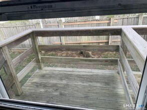 44 Elizabeth St in Kent, CT - Building Photo - Building Photo