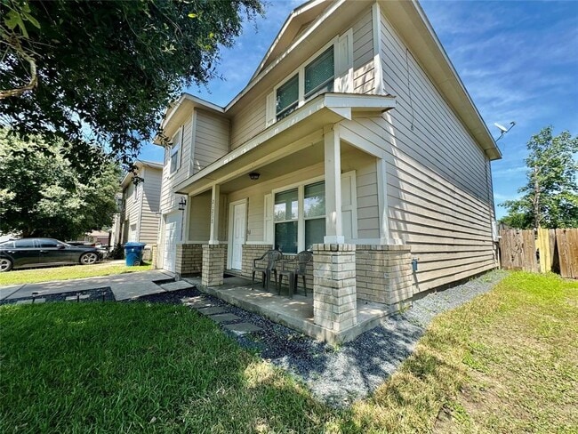 property at 21238 Wortham Oaks Dr