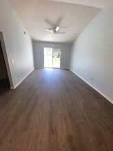 350 Beverly St in Hinesville, GA - Building Photo - Building Photo