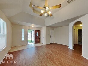 6539 Estes Flats in San Antonio, TX - Building Photo - Building Photo