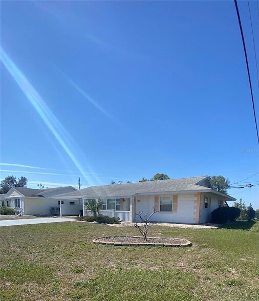 1306 Cherry Hills Dr, Unit 3 in Sun City Center, FL - Building Photo - Building Photo