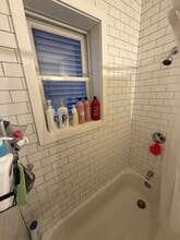 58 Medford St, Unit 1 in Somerville, MA - Building Photo - Building Photo