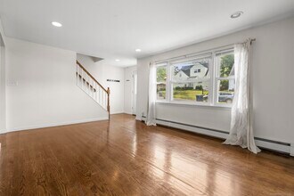 130 Ashton St in Bridgeport, CT - Building Photo - Building Photo