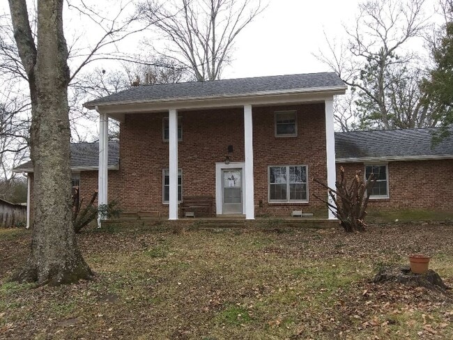 779 New Shackle Island Rd in Hendersonville, TN - Building Photo - Building Photo