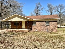 1824 Grant St in Malvern, AR - Building Photo