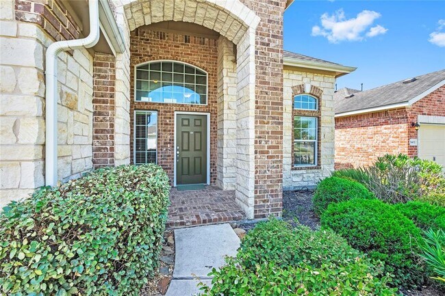 property at 21406 Mandarin Glen Cir