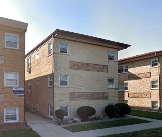 4920 N Harlem Ave in Harwood Heights, IL - Building Photo