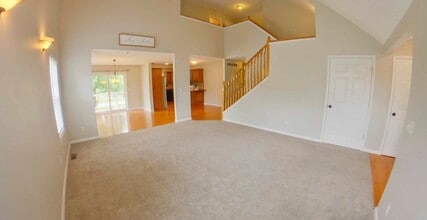 3727 Peachtree Cir in Manhattan, KS - Building Photo - Building Photo