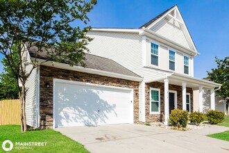 812 Pointe Andrews Drive in Concord, NC - Building Photo - Building Photo