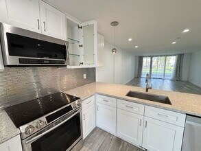 1629 Riverview Rd in Deerfield Beach, FL - Building Photo - Building Photo