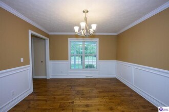 114 W Mandarin Ct in Elizabethtown, KY - Building Photo - Building Photo