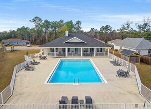 120 Brandywine Rd in Freeport, FL - Building Photo - Building Photo