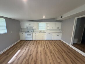 4623 AR-5 in Benton, AR - Building Photo - Building Photo
