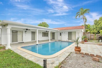 3607 NW 82nd Terrace in Coral Springs, FL - Building Photo - Building Photo