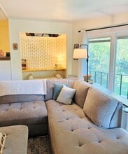 11495 Armada Dr in Germantown, WI - Building Photo - Building Photo