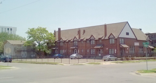 Stewart Court Apartments in Wichita, KS - Building Photo