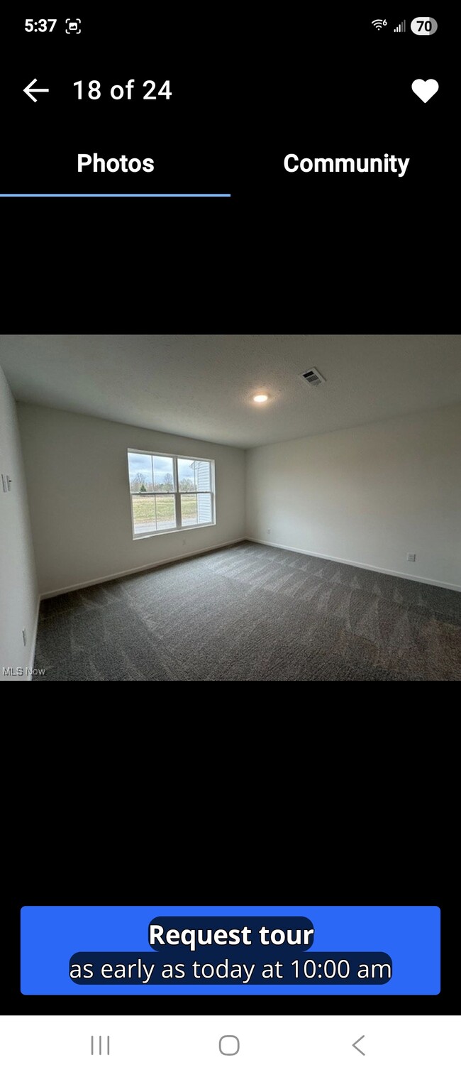 property at 441 Honeycrisp Dr NE