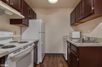 The Outlook Apartments in Anchorage, AK - Building Photo - Building Photo