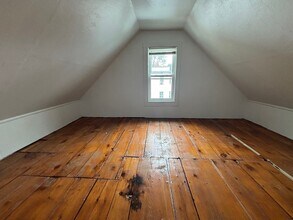 37 Almont St in Medford, MA - Building Photo - Building Photo