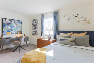 The Five @ North Decatur in Decatur, GA - Building Photo - Interior Photo