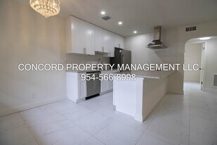 1501 SW 2nd St in Fort Lauderdale, FL - Building Photo