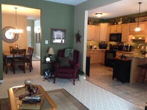 15 Emily Ct in Reading, PA - Building Photo - Building Photo