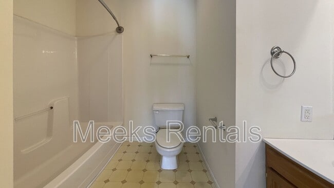 property at 246 Tackett Branch Rd