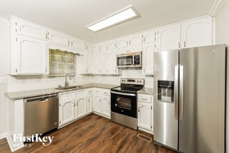 1133 Caribbean Cir in Alabaster, AL - Building Photo - Building Photo